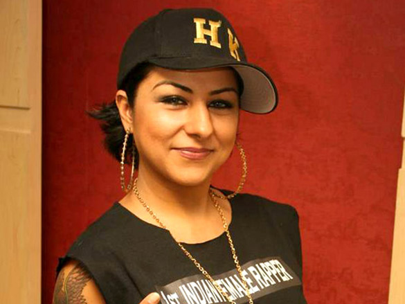 hard kaur promotes patiala house 6