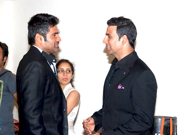akshay sonam celina bobby and suniel promote thank you 10