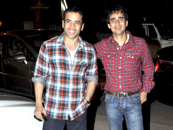 tusshar kapoor at yamla pagla deewana screening by rumi jaffrey 4