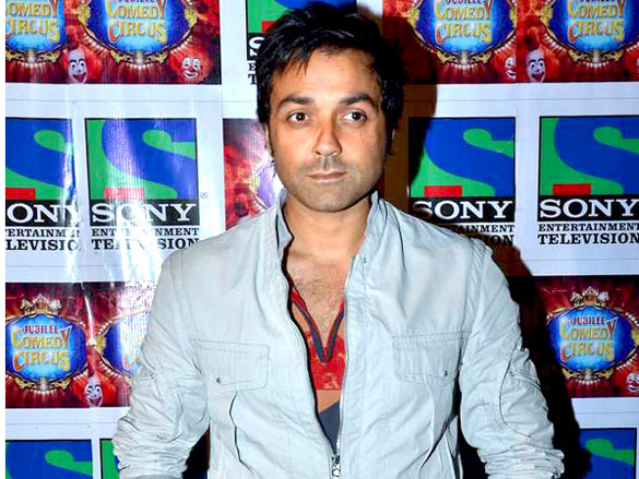bobby and suniel shetty promote thank you on the sets of comedy circus 2