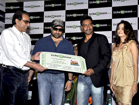 dharmendra sunny deol and ajay devgn launch ticketplease com 3