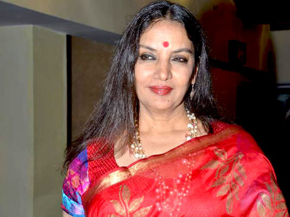 sharmila soha and shabana azmi at life goes on film screening 8