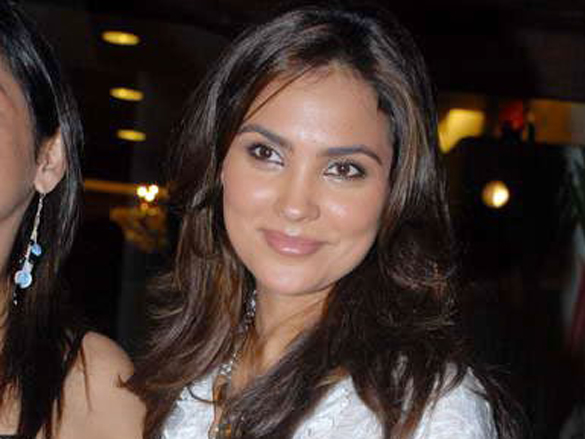 lara dutta 103