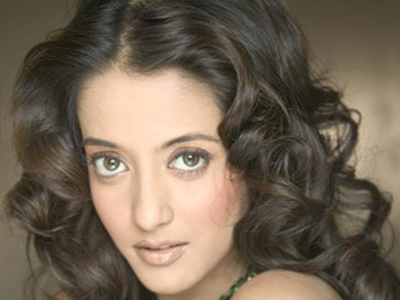 raima sen 28