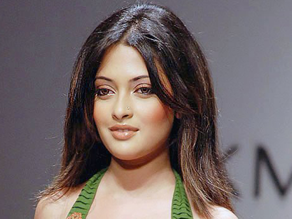 riya sen 41