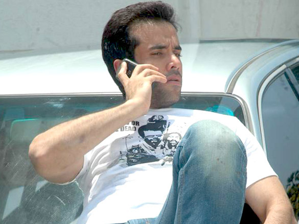 tusshar at a promotional event of shor in the city 4