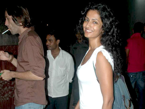 special screening of chalo dilli 9