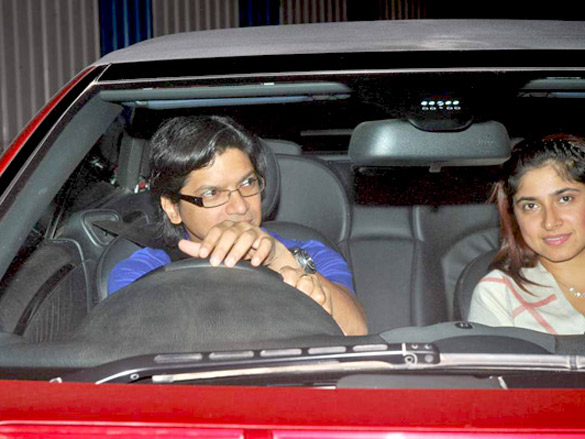 lara dutta and krishika lullas special screening of chalo dilli 16
