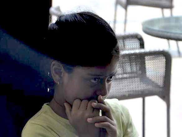 ajay devgn and daughter snapped at novotel 9
