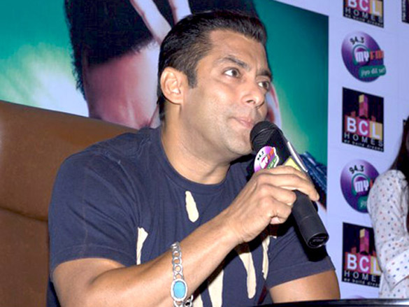 salman promotes ready in chandigarh 5