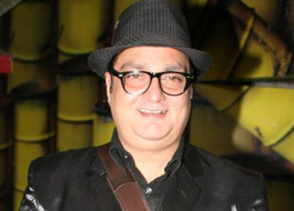 Live Chat: Vinay Pathak on June 10 at 1600 hrs IST