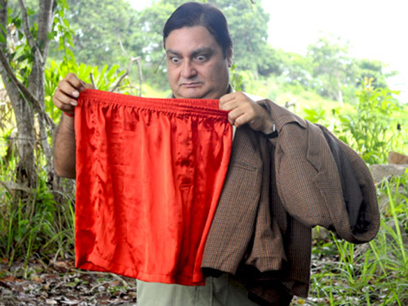 vinay pathak 18