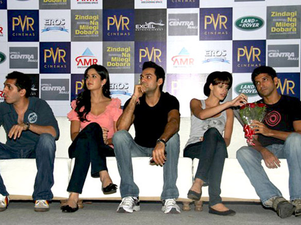 press conference of zindagi na milegi dobara at chandigarh 4