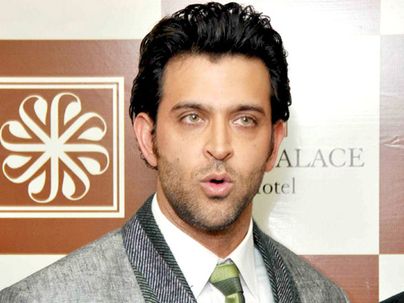 starcast of zindagi na milegi dobara promote their film in vadodara 5