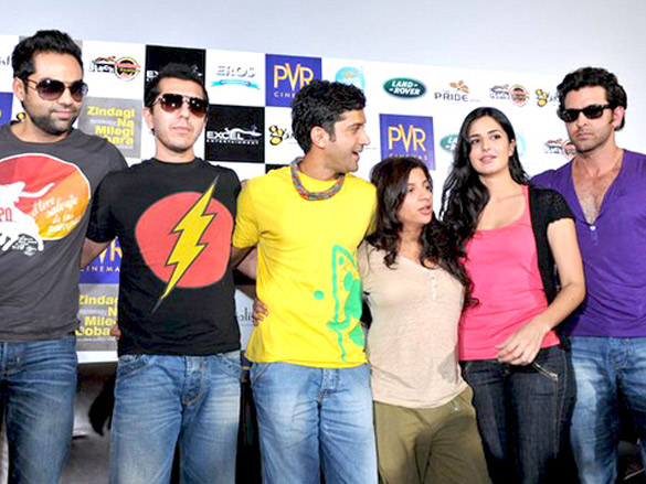 press conference of zindagi na milegi dobara in ahmedabad 2