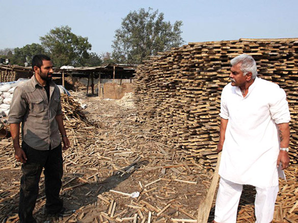 parvin dabbassharat saxena