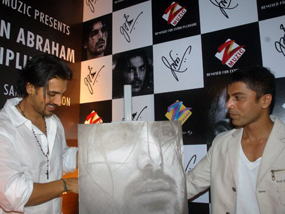 zee music launches john abraham unplugged calendar 2007 5