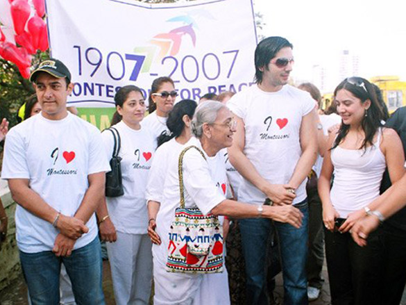 aamir khan visits montessori schools 4