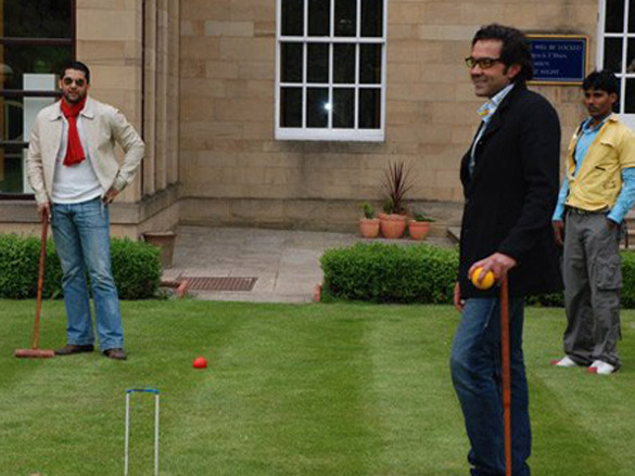 aftab and bobby at the oulton hall playing croquet 4