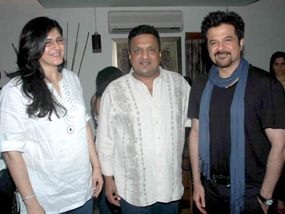 john and anil at sanjay guptas impromptu party 4