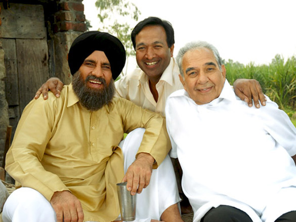 on the sets of khushiyaan 13