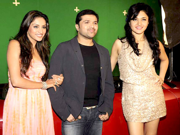 himesh shoots new music video for his film damadamm 4