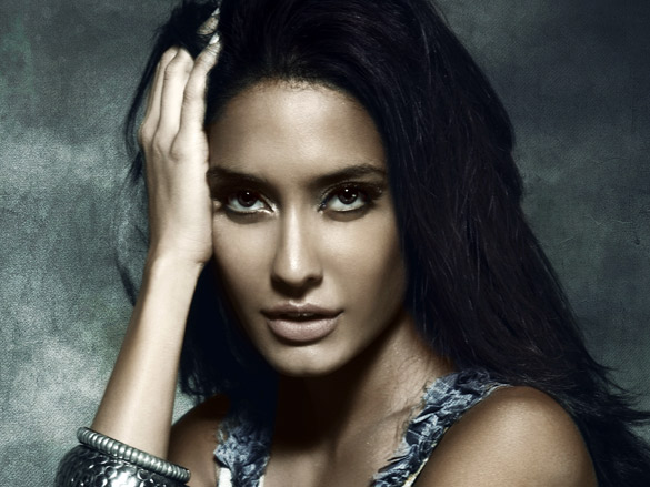 lisa haydon 22
