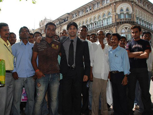 on the sets of aamir 7