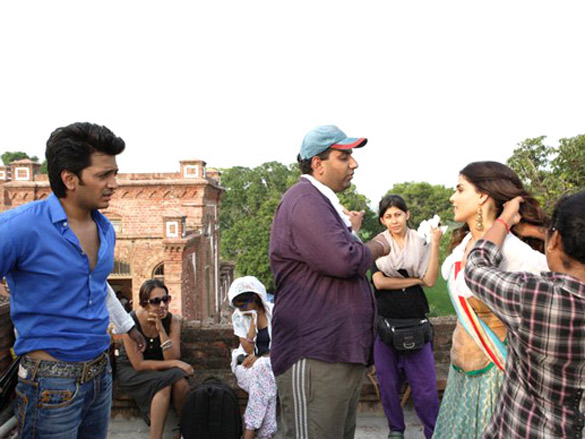 on the sets of tere naal love ho gaya 20