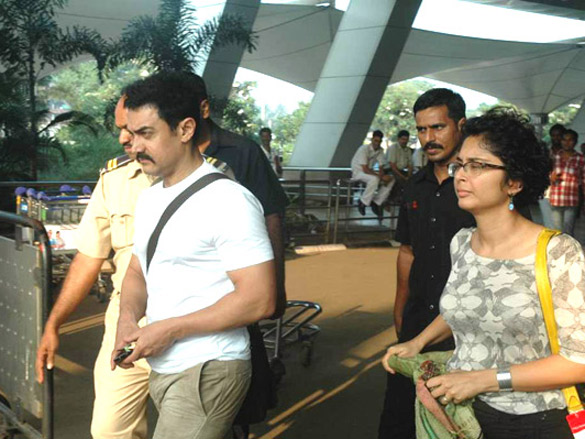 aamir khan arrives from london schedule for reema kagtis film 7