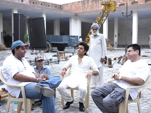 on the sets of tere naal love ho gaya 25