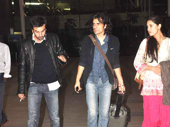imtiaz ranbir and nargis snapped at the airport 3
