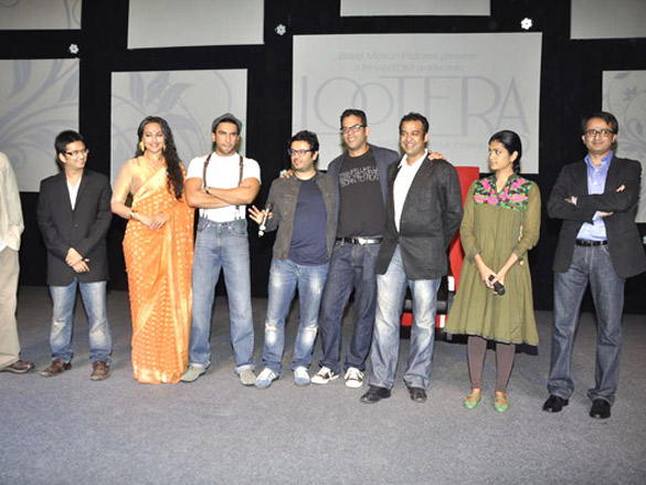 ranveer and sonakshi at the launch of movie lootera 2