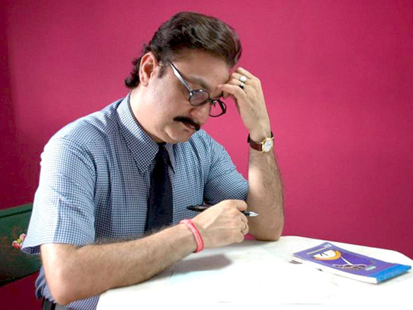 vinay pathak 12