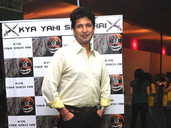 y p singh and abha singh walked the ramp 8