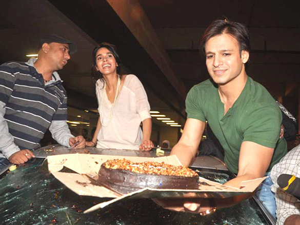vivek and mallika promote new film kismat love paisa dilli 2