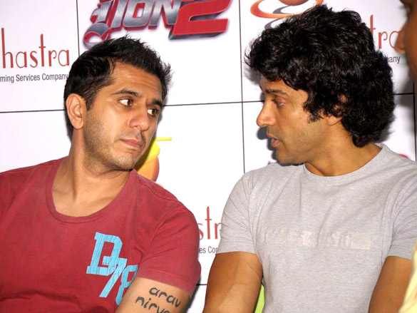 shahrukh khan and priyanka unveil don 2 game 6