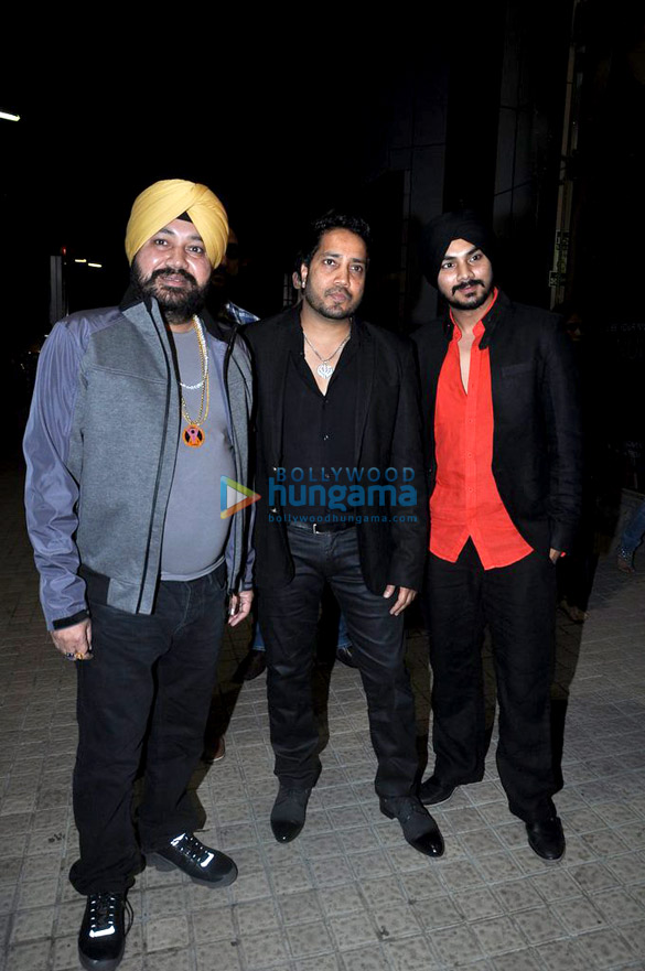 special screening of race 2 21