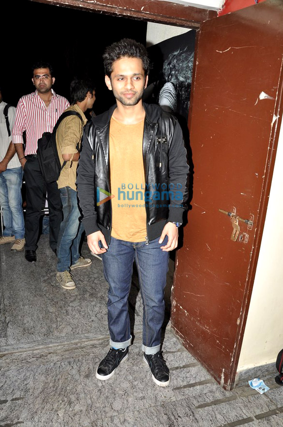 special screening of race 2 41