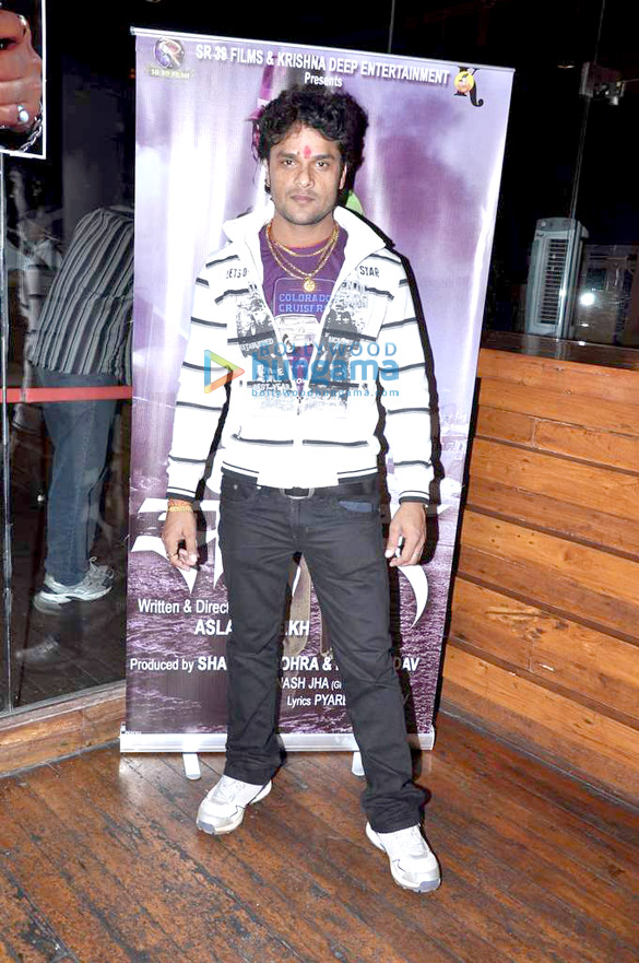 ravi kissen at launch of bhojpuri film sansar 8