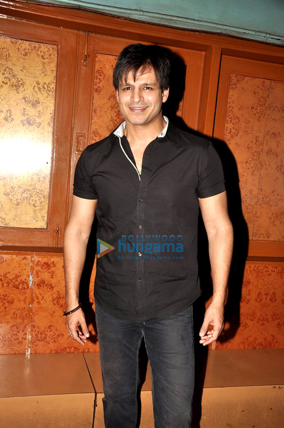 vivek oberoi promotes zila ghaziabad 5