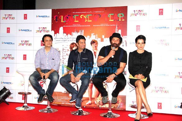 sunny deol and kangna launch the theatrical trailer of i love new year 2