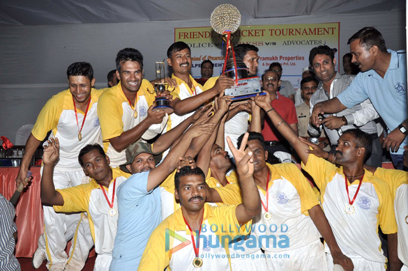 jackky bhagnani promotes rangrezz at friendly cricket tournament 7