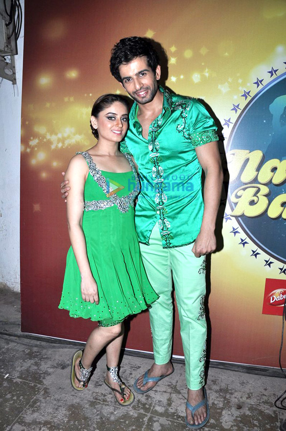 bipasha nawazuddin promote aatma on nach baliye 5 13