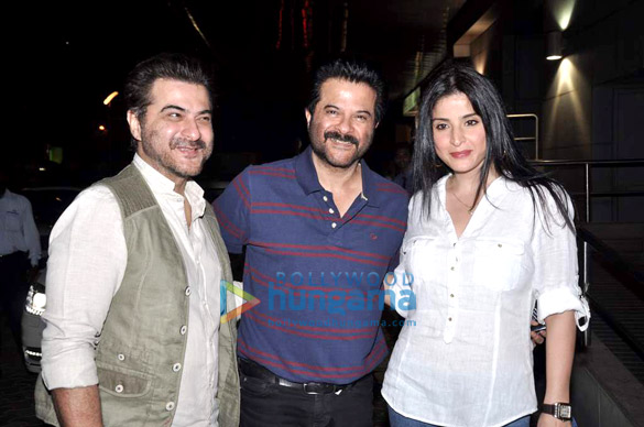 anil kapoors screening of shootout at wadala for his family 3