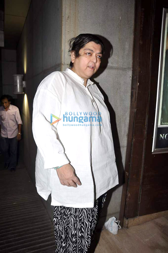 anil kapoors screening of shootout at wadala for his family 23