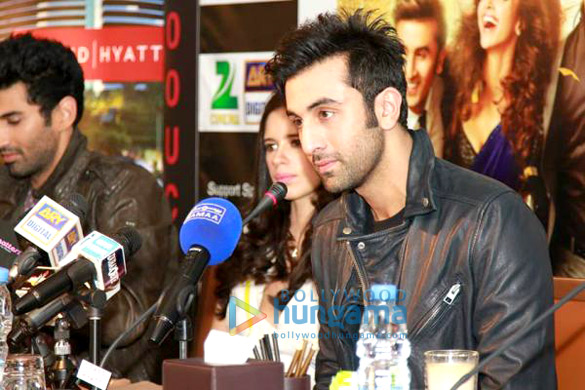 ranbir kalki aditya promote yeh jawaani hai deewani in dubai 3