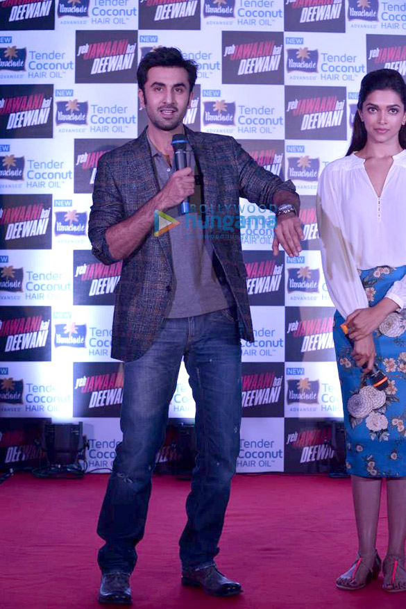 ranbir deepika at yeh jawaani hai deewani parachute event 7