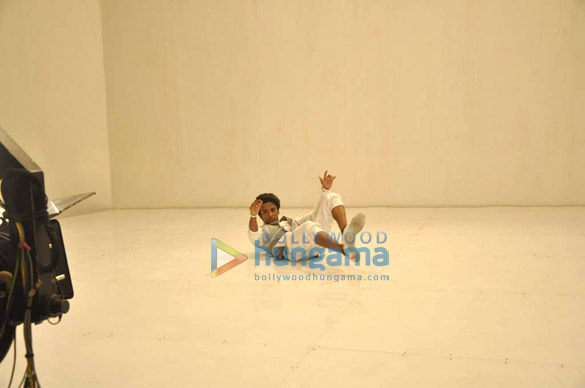 dilliwaali zaalim girlfriend 25