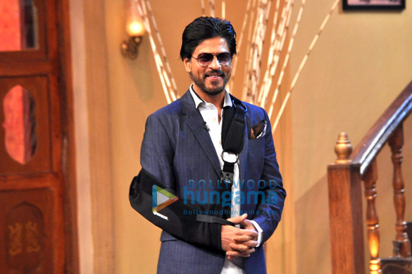 shahrukh deepika promote chennai express on comedy nights with kapil 11